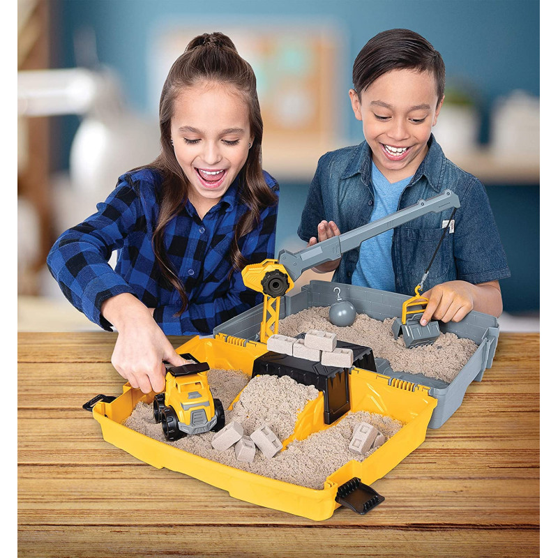 Кінетичний пісок будівництво у валізі  Kinetic Sand Construction Site Folding Sandbox