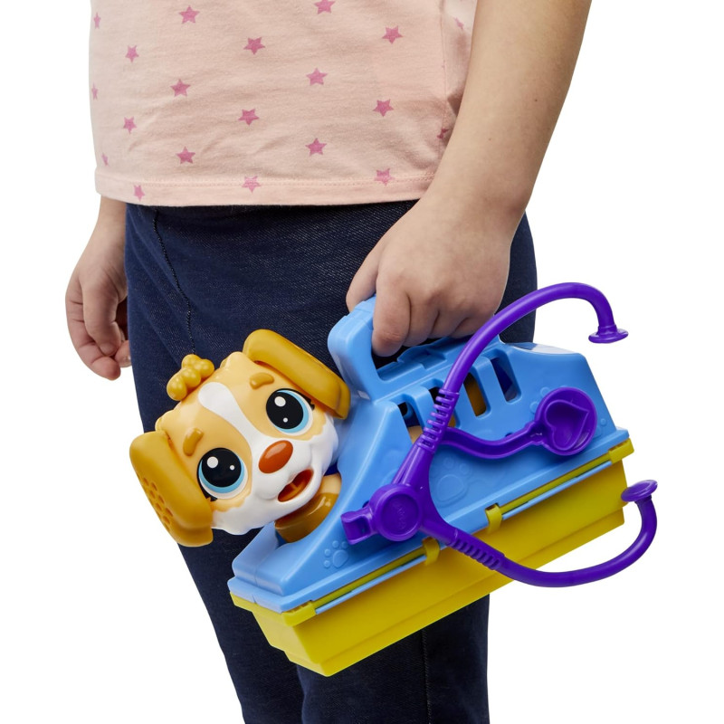 Ігровий набір прийом у Ветеринара Play Doh Care n Carry Vet Playset