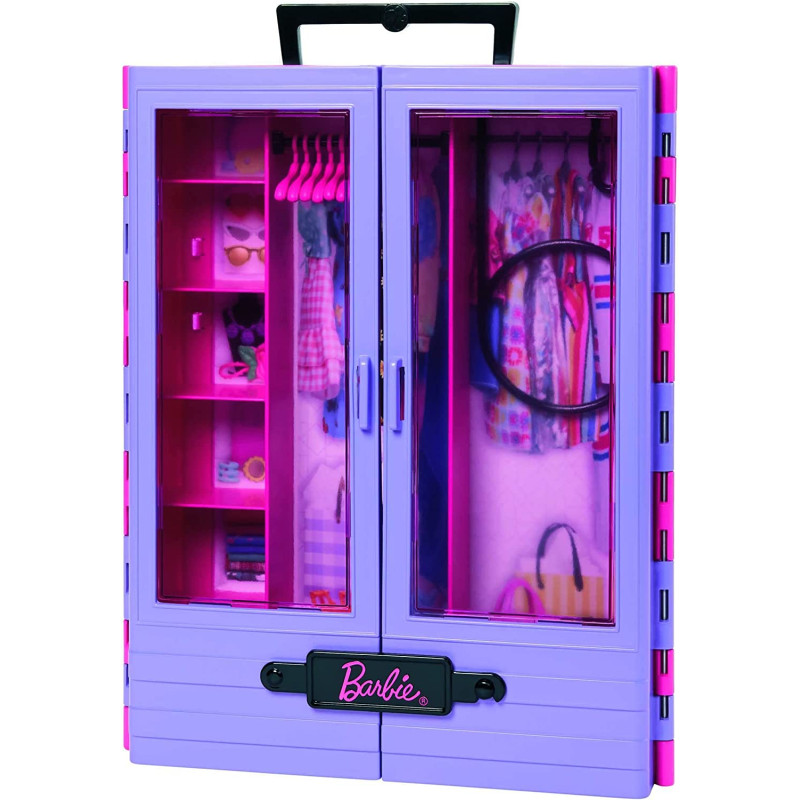 Шафа валіза з лялькою Барбі  Barbie Fashionistas Ultimate Closet Portable Fashion Toy