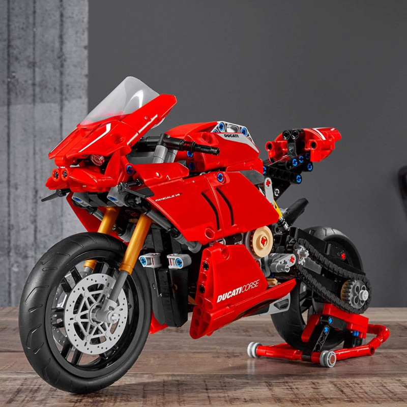 Конструктор Лего Мотоцикл LEGO TECHNIC Ducati Panigale V4 R 42107