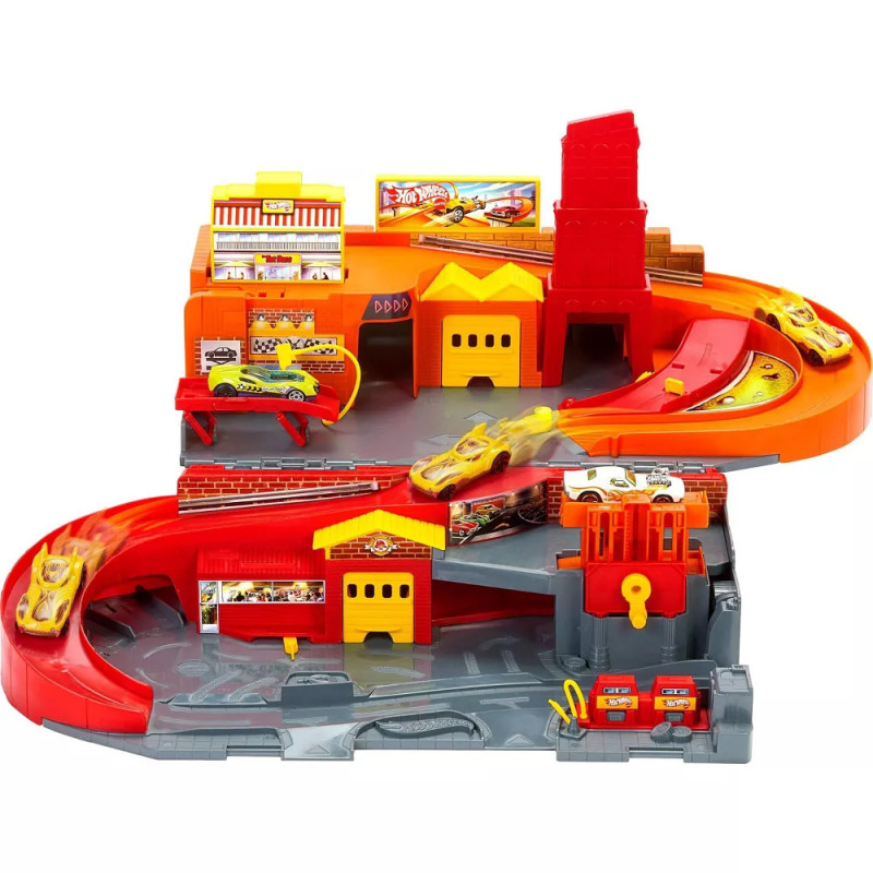 Ігровий набір гоночних машинок і міні місто Hot Wheels City Sto Go Refresh Toy