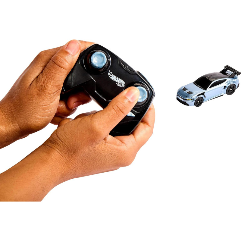 Радіокерована машинка форд мустанг Hot Wheels Ford Mustang GTD Battery Powered RC 1 64