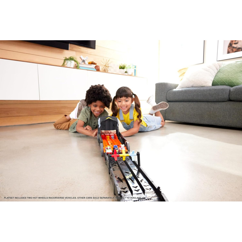 Автомобіль Хот Вілс Втеча Бетмена Hot Wheels RacerVerse Batman s Escape Chase Vehicle